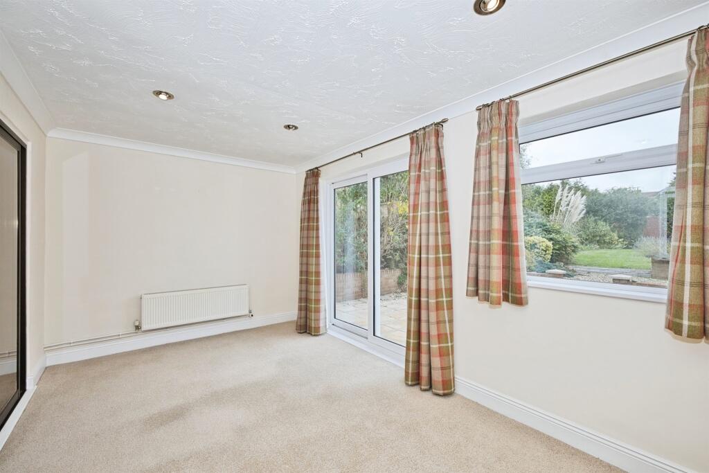 Additional image 14 of Ilchester Road, YEOVIL