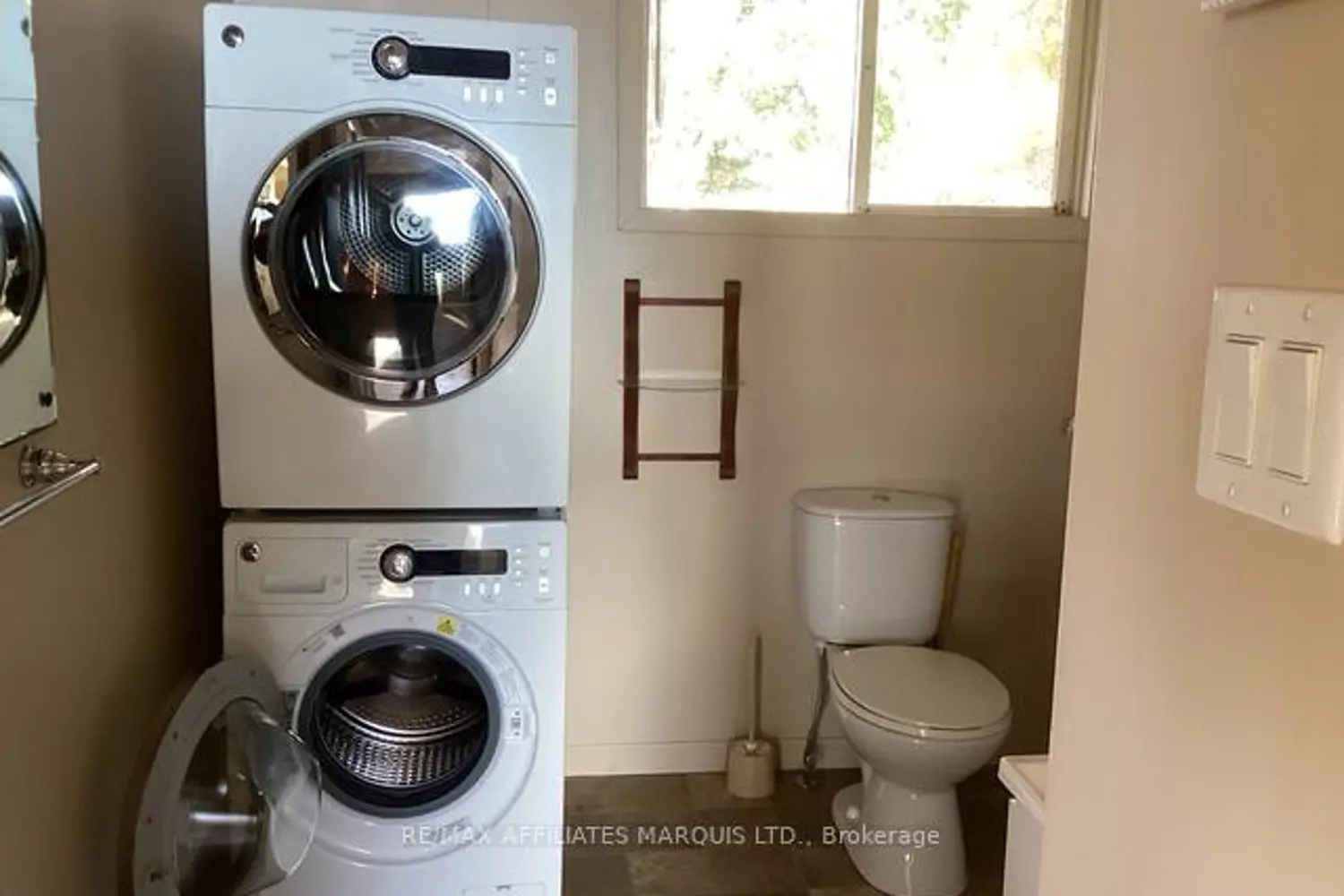 Additional image 7 of 38 Hamilton Island Road