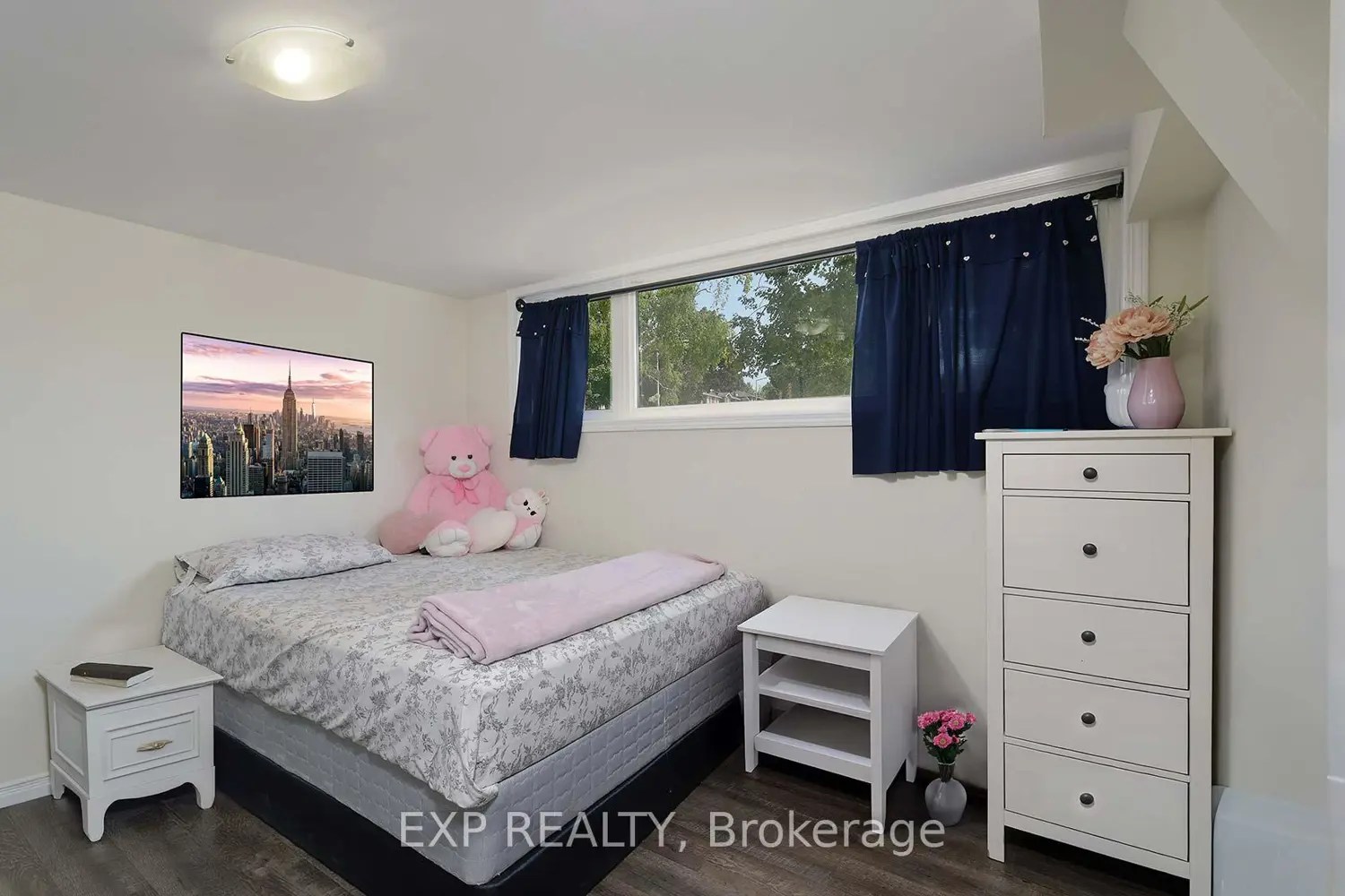 Additional image 9 of 2 Roslyn Road