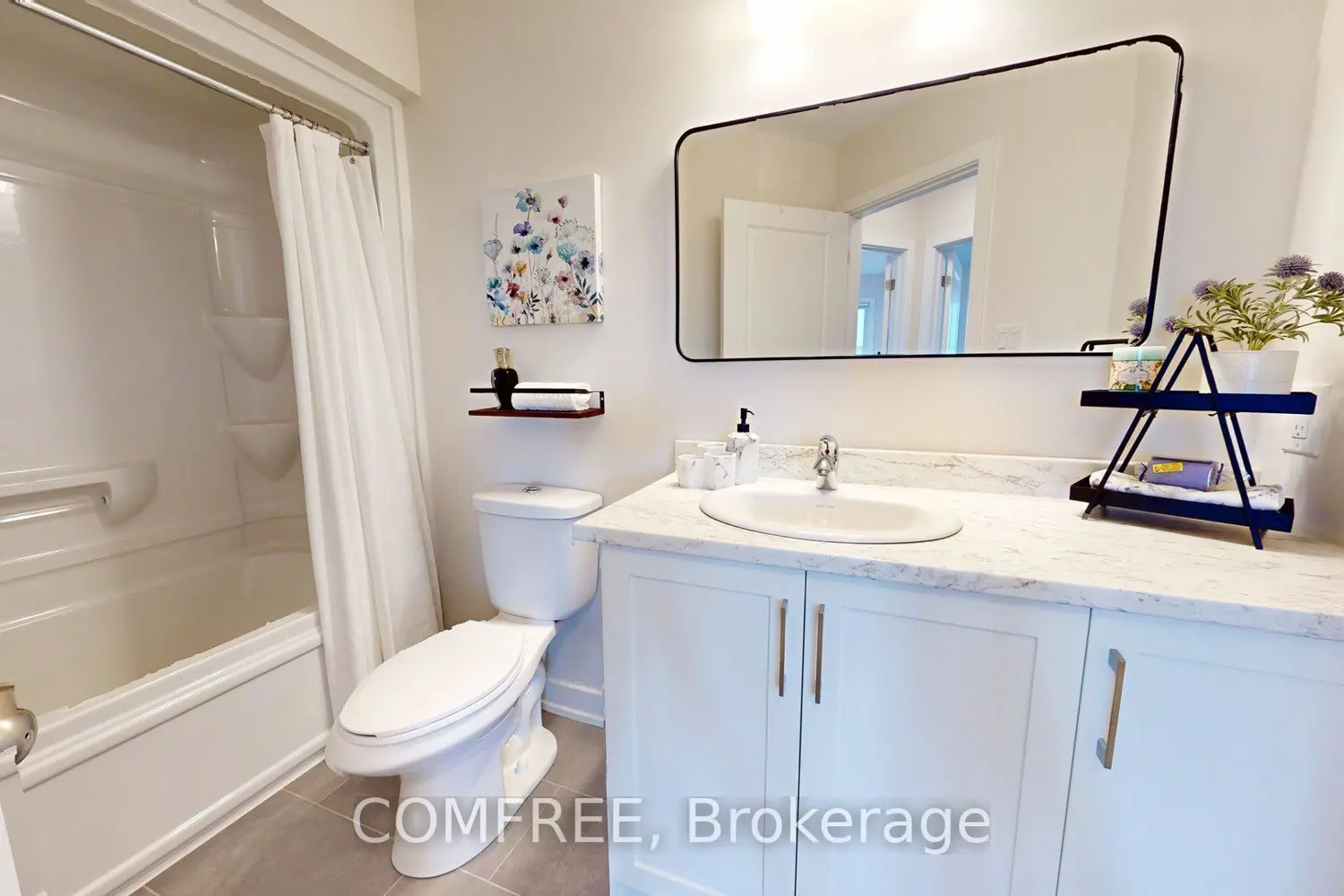 Additional image 11 of 63 Whitcomb Crescent