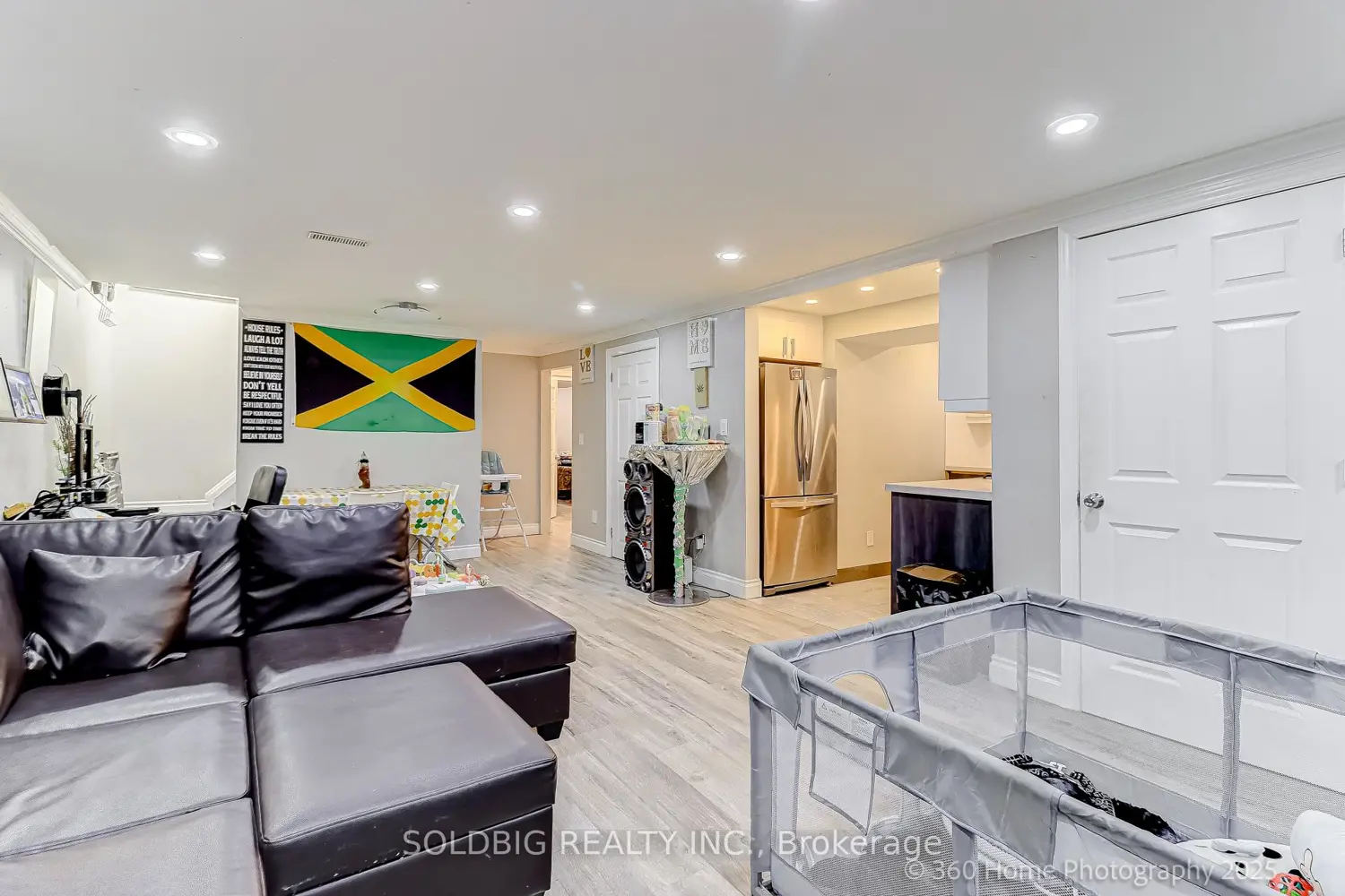 Additional image 14 of 8 Haslemere Avenue