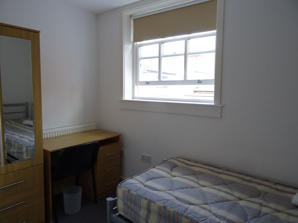Additional image 11 of 8 bed flat to rentRegent Street, Leamington Spa CV32