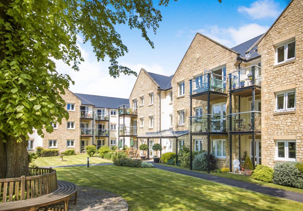 Additional image 14 of Holmcroft, Charlton Road, Shepton Mallet