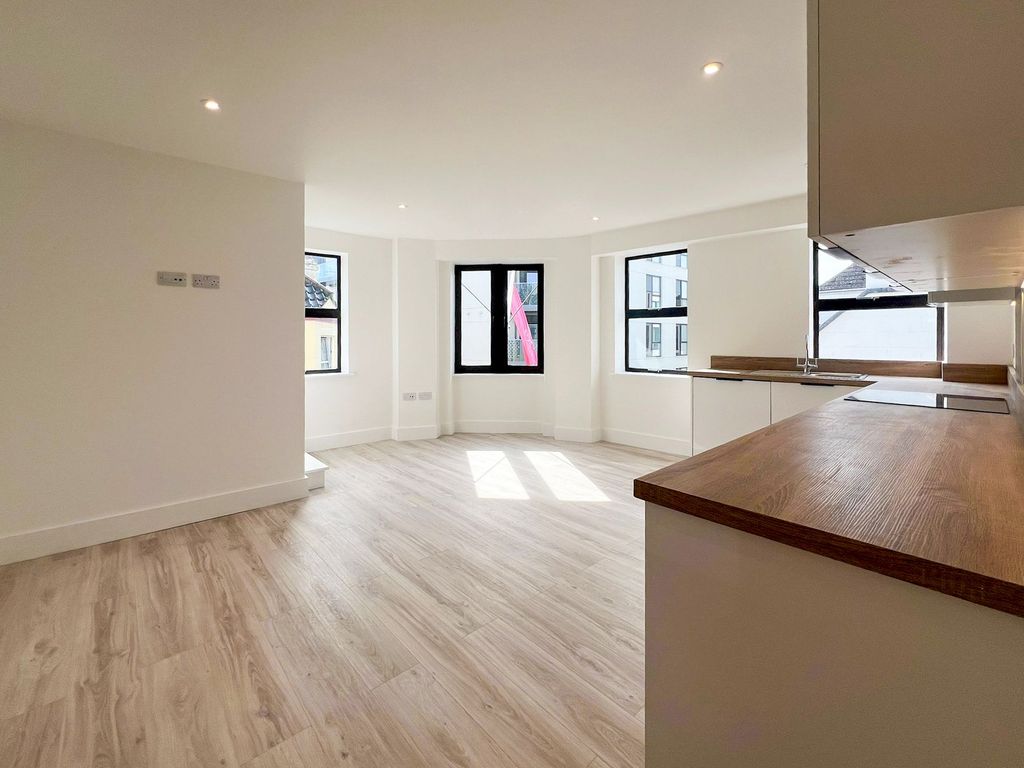 Additional image 8 of 1 bed flat to rent4 Woodford House, St Helier JE2