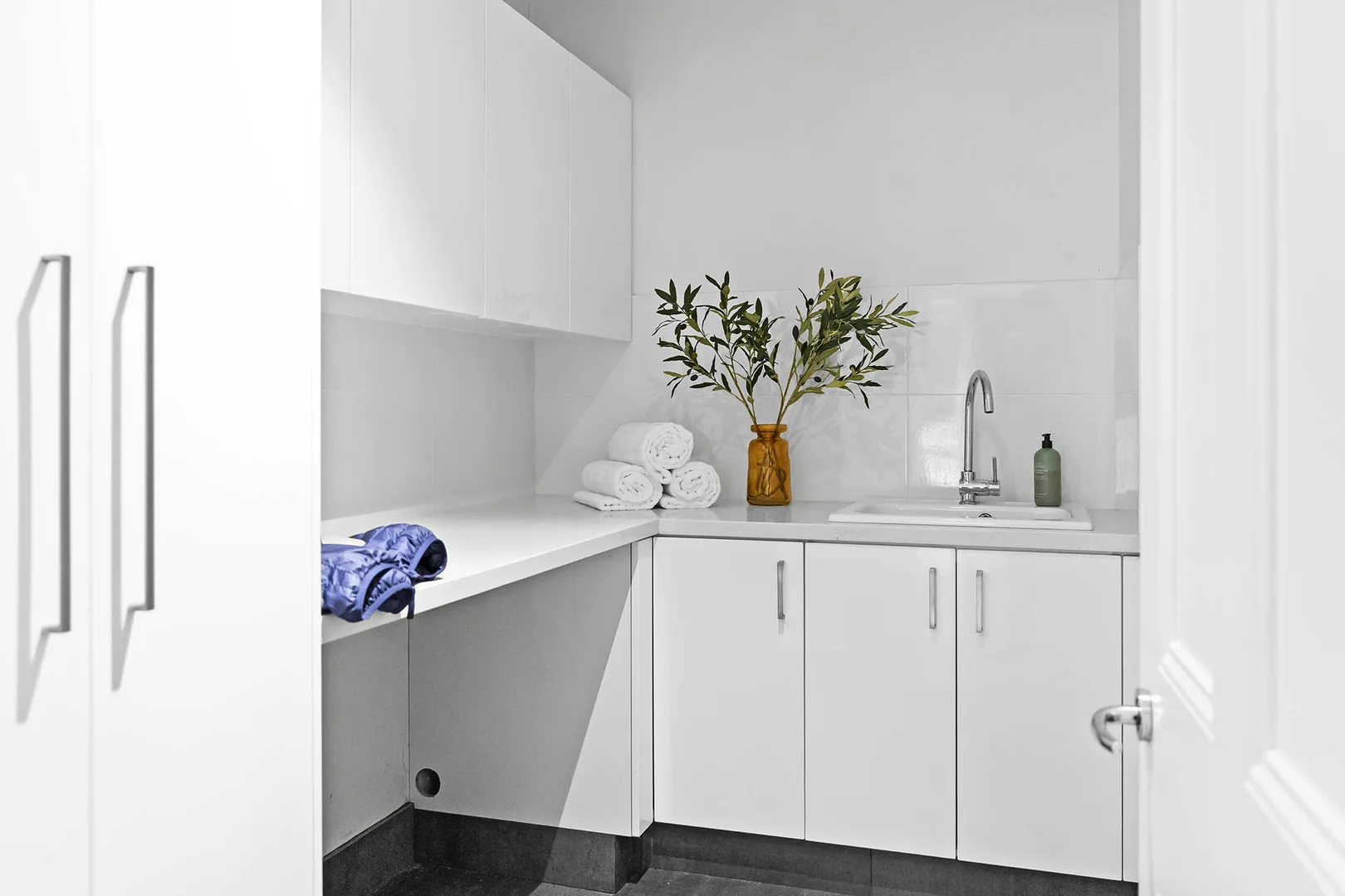 Additional image 33 of 56 Henry Lawson Walk, East Perth WA 6004