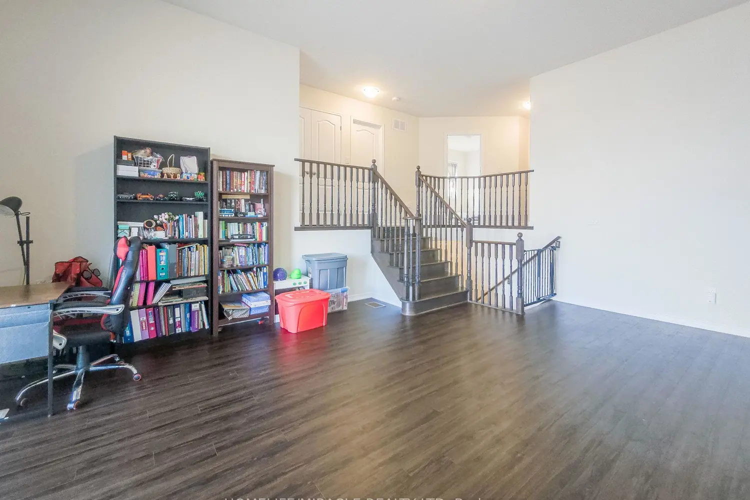 Additional image 8 of 48 Esther Crescent