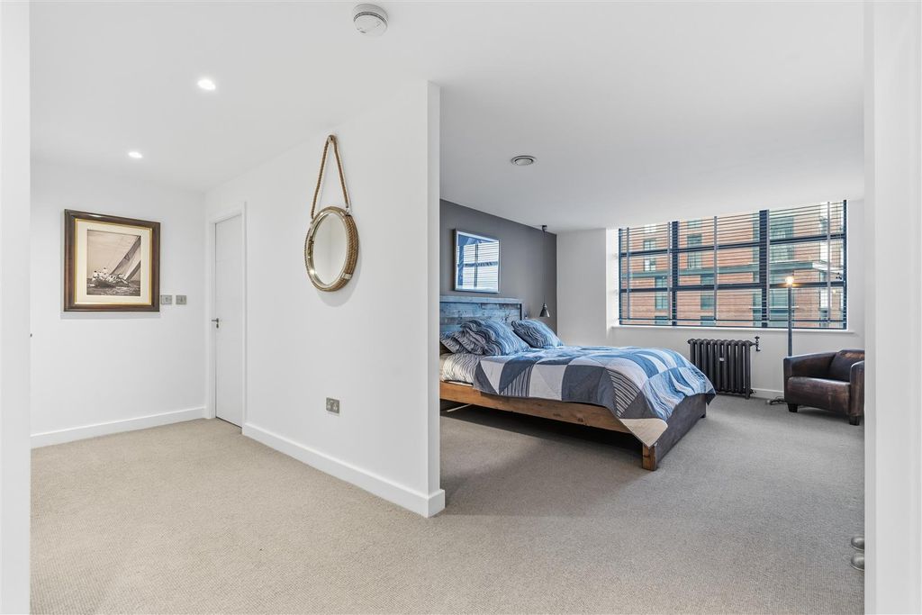 Additional image 22 of 3 bed flat to rentMarshall Street, Birmingham B1