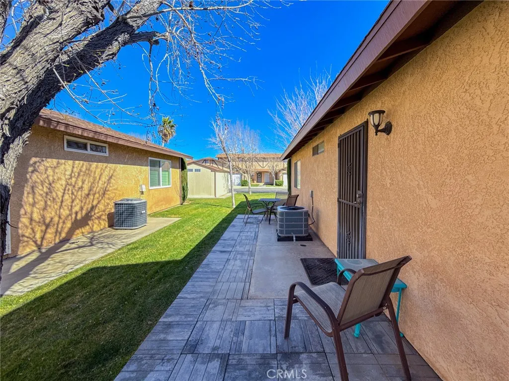 Additional image 32 of 43920 Bobby Jones Dr Unit 20, Lancaster, CA 93536