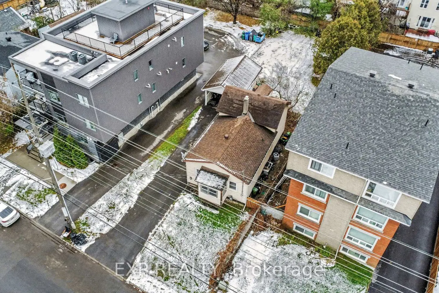 280 Presland Road photo 5