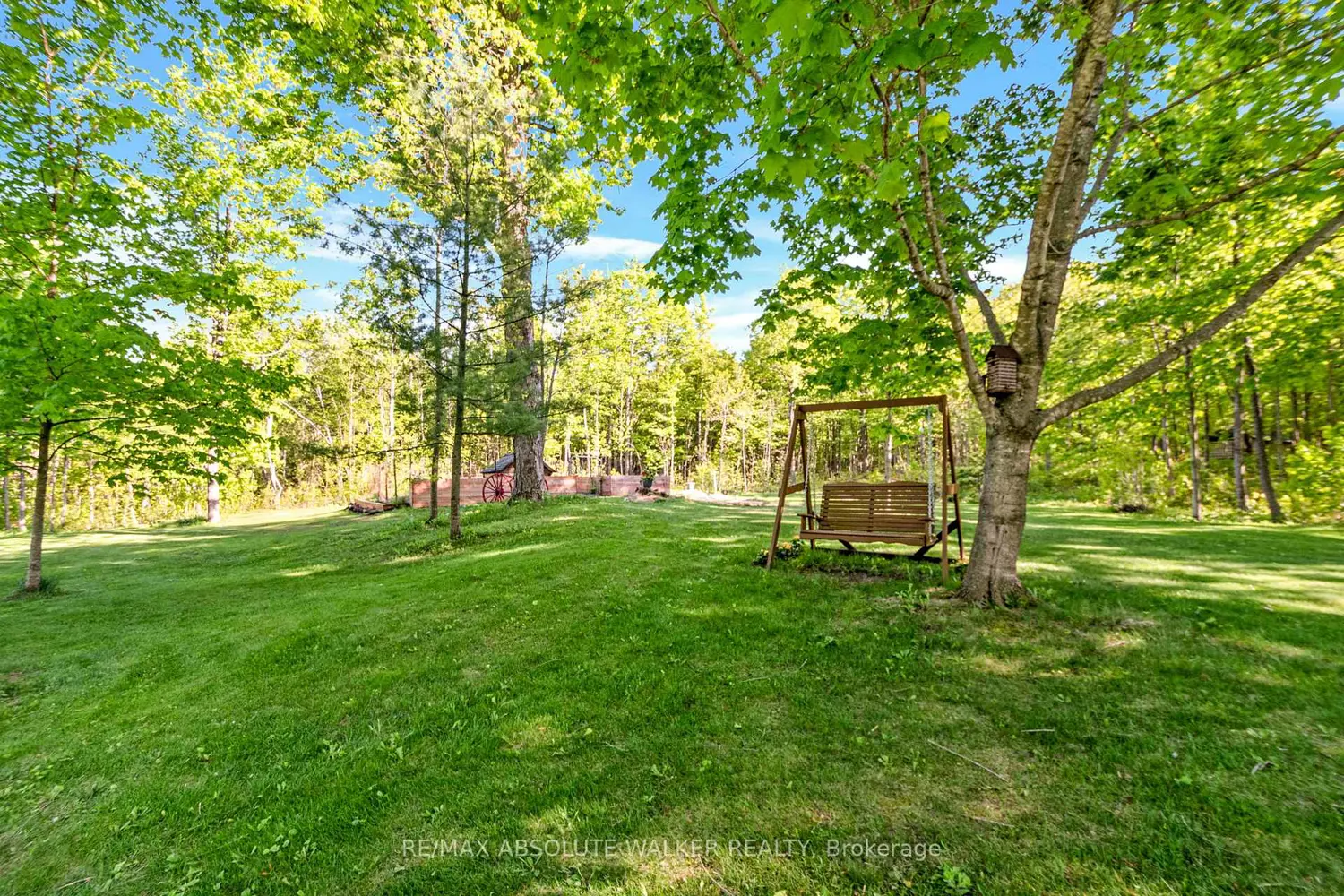 Additional image 18 of 880 Townline Road