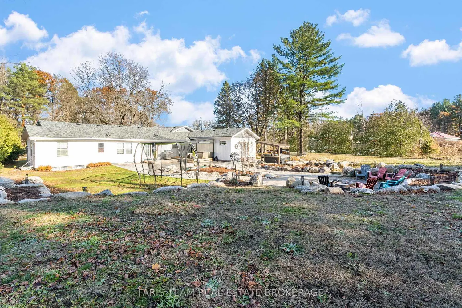 Additional image 13 of 1074 Lafontaine Road