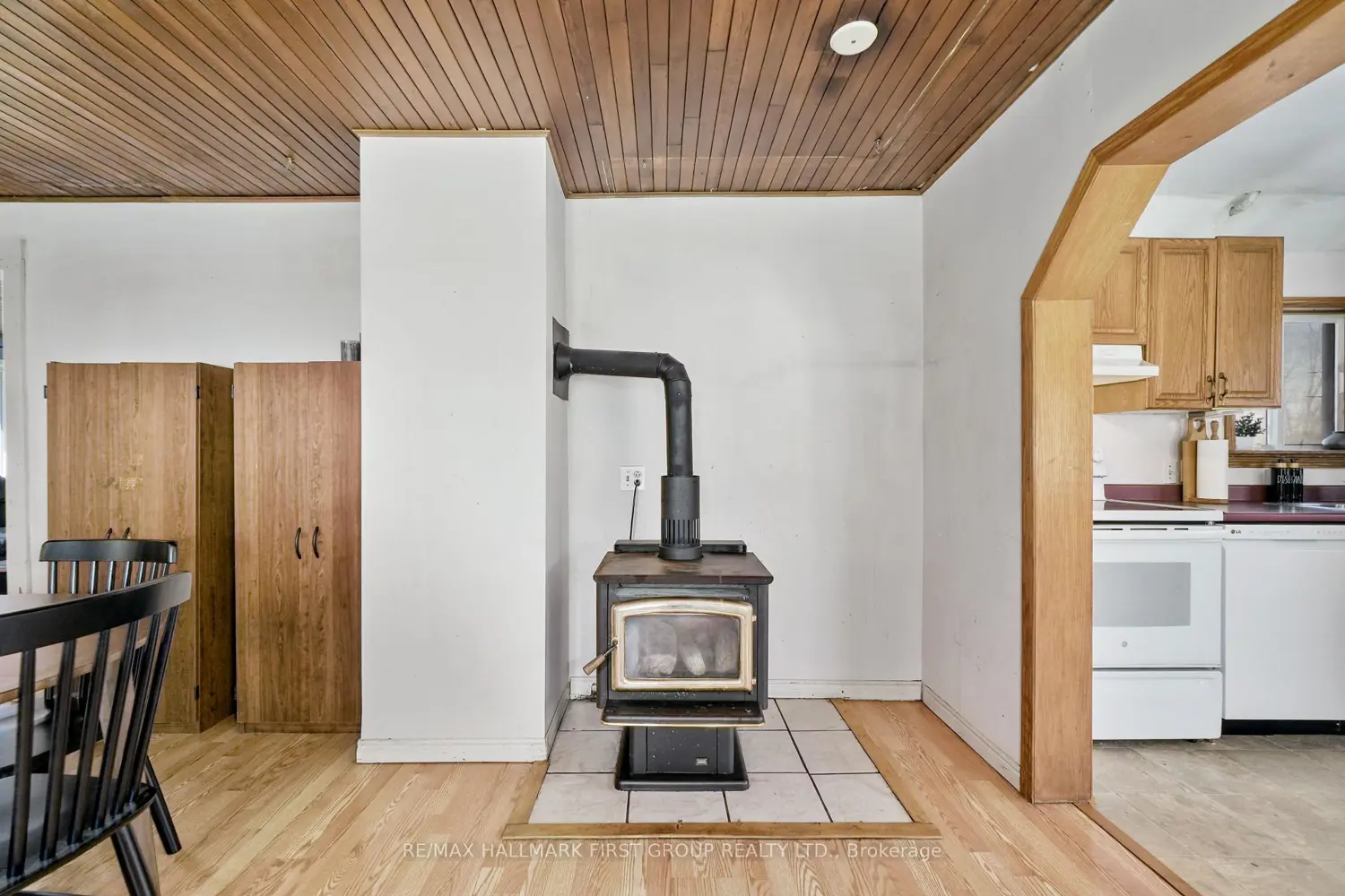 19 Halstead Road photo 4