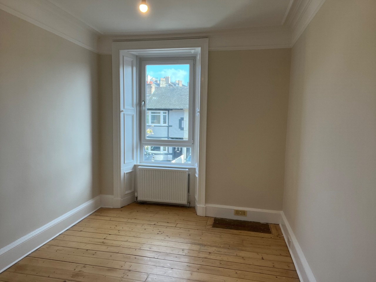 Additional image 7 of 2 Bed Flat, Temple Park Crescent, EH11, N1 7GU