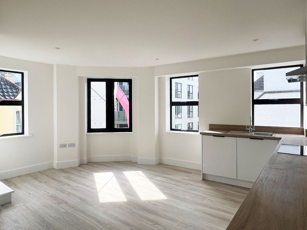 Additional image 2 of 1 bed flat to rent4 Woodford House, St Helier JE2