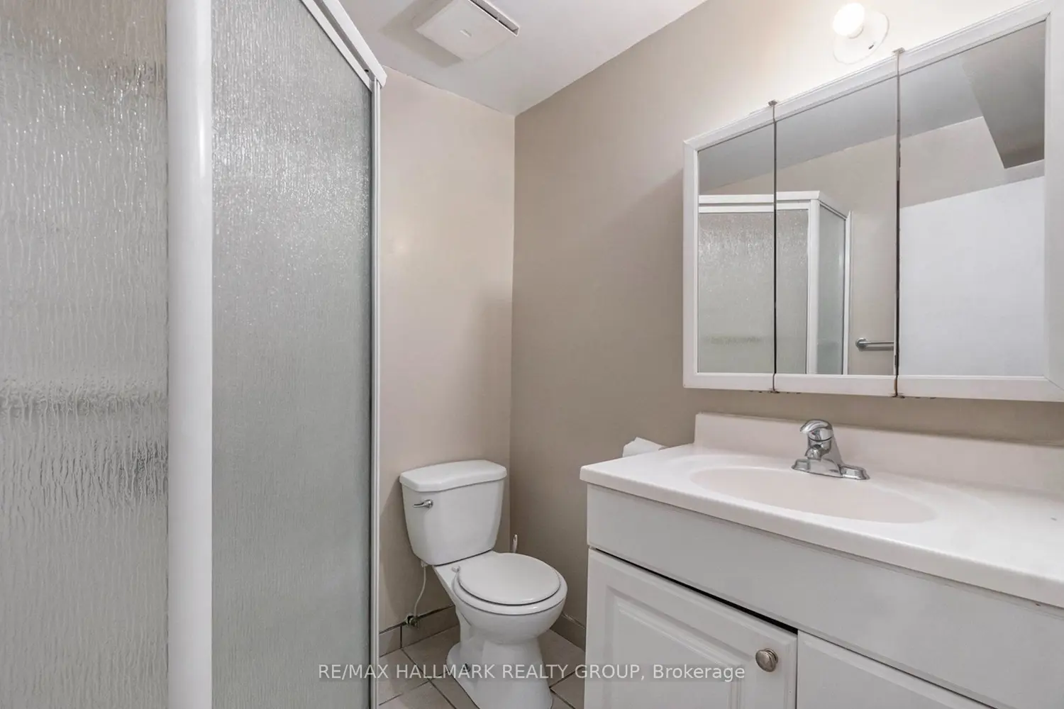 Additional image 14 of 426 Blake Boulevard
