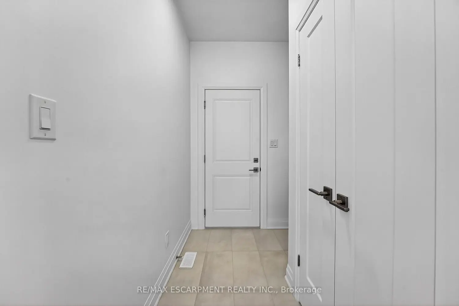 Additional image 7 of 8868 Angie Drive