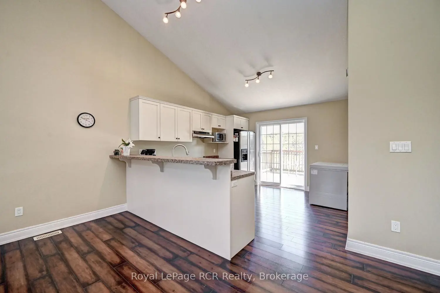 Additional image 6 of 101 Douglas Street