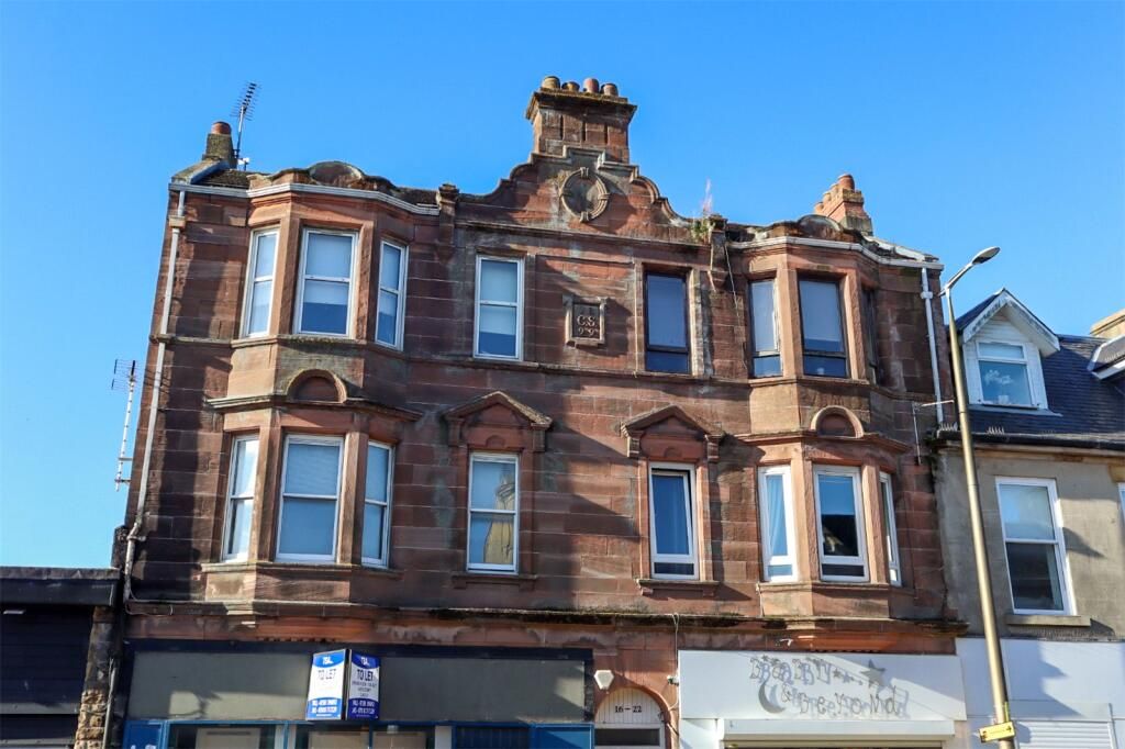 3 bed flat to rentStewarton Street, Wishaw ML2