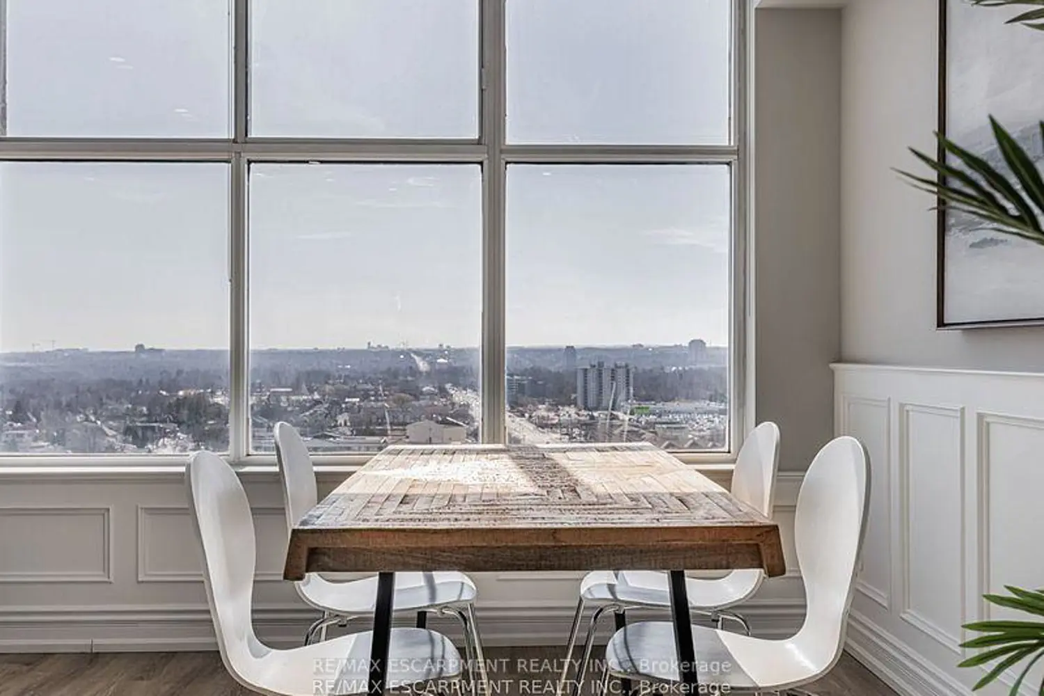 Additional image 9 of 880 Dundas Street Uph7