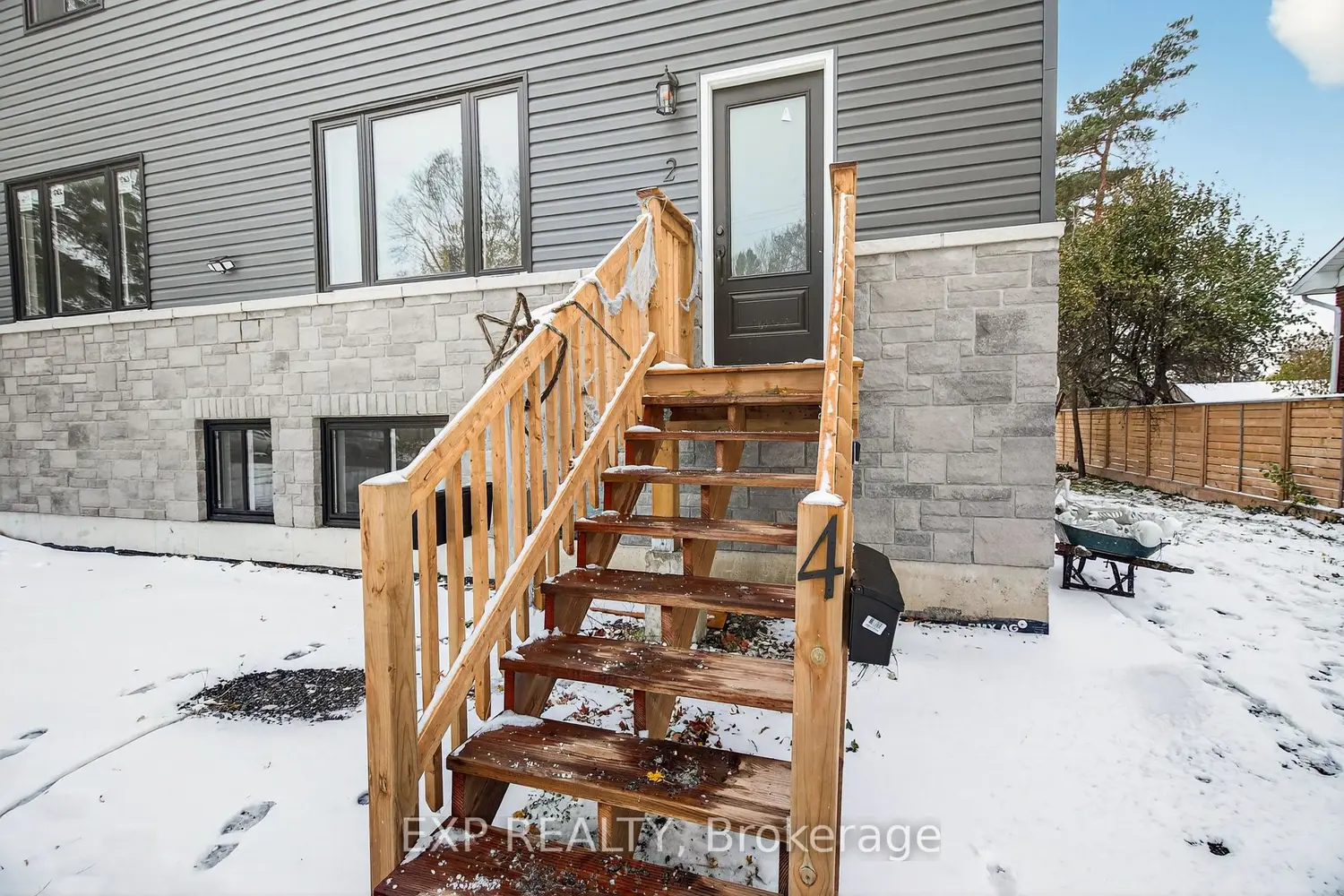 Additional image 8 of 53 Lakeview Avenue