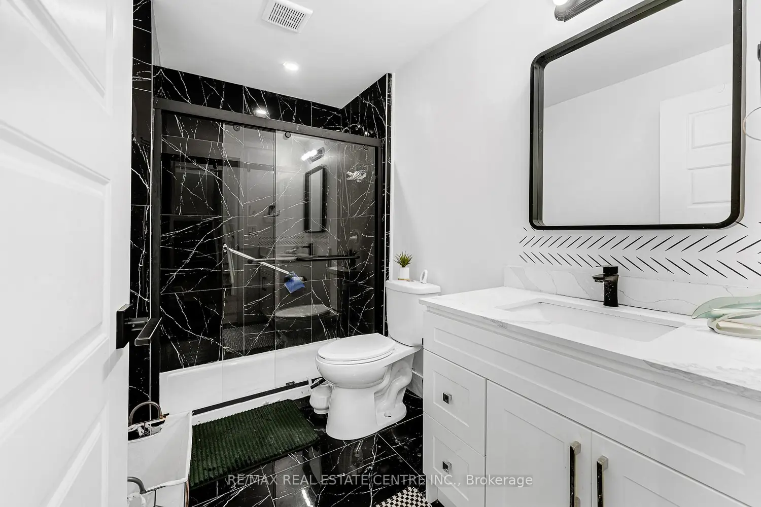 Additional image 14 of 77 Noble Court