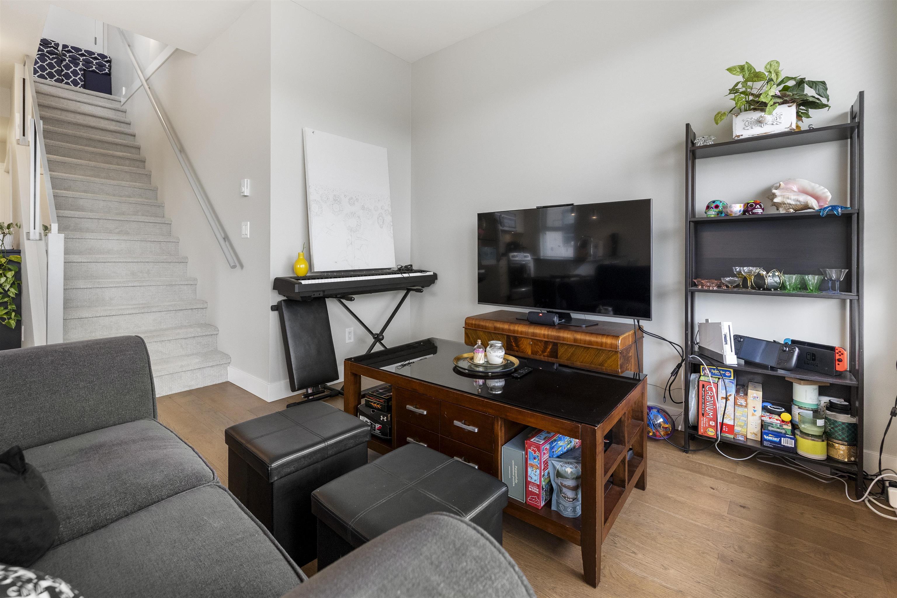 Additional image 5 of 503-3080 Gladwin Road, Abbotsford, BC, V2T 0G3