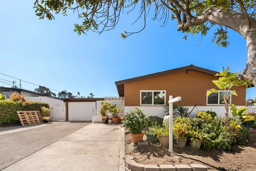 Additional image 4 of 4657 Chateau Place, San Diego, CA 92117