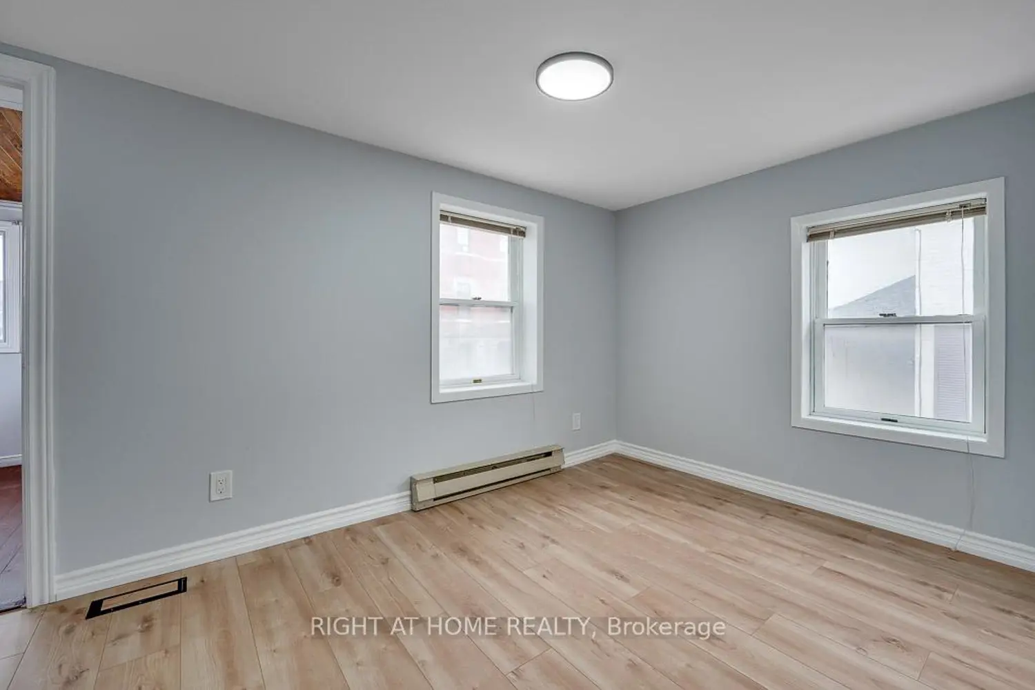 Additional image 11 of 97 Madawaska Street