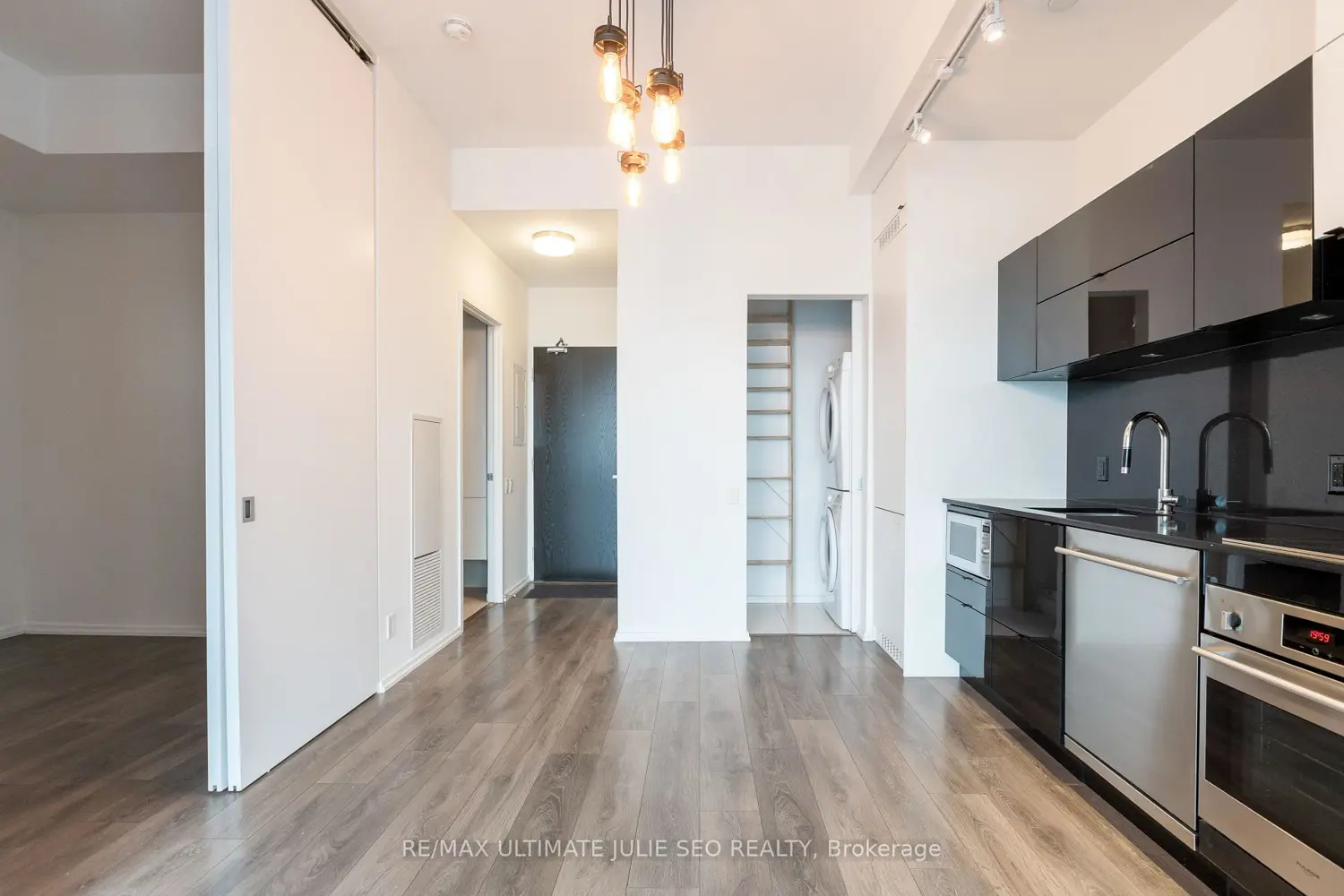 Additional image 5 of 125 Peter Street 3606