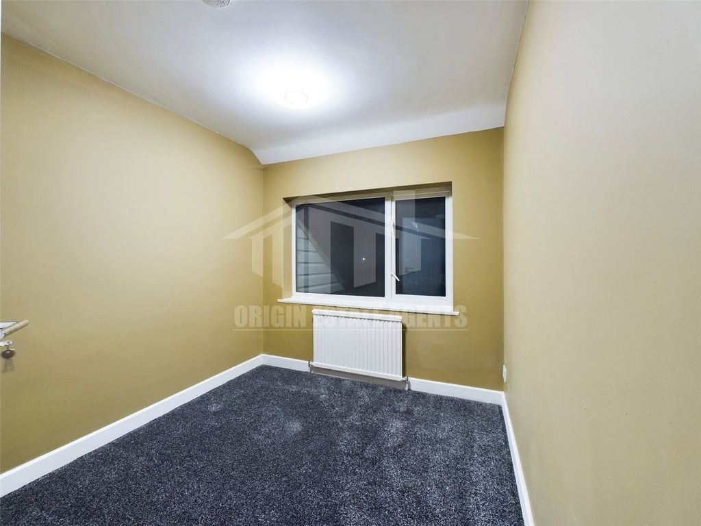 Additional image 14 of 8 bed detached house to rentBoughton Green Road, Northampton NN2