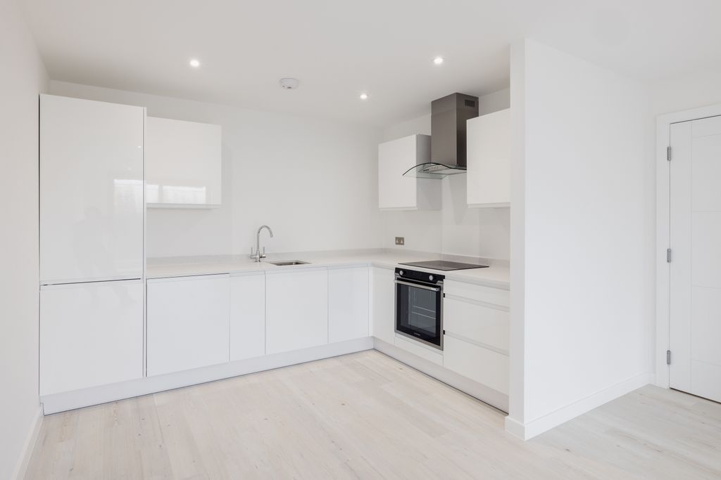 Additional image 12 of 2 bed flat to rentRue De Funchal, St. Helier, Jersey JE2