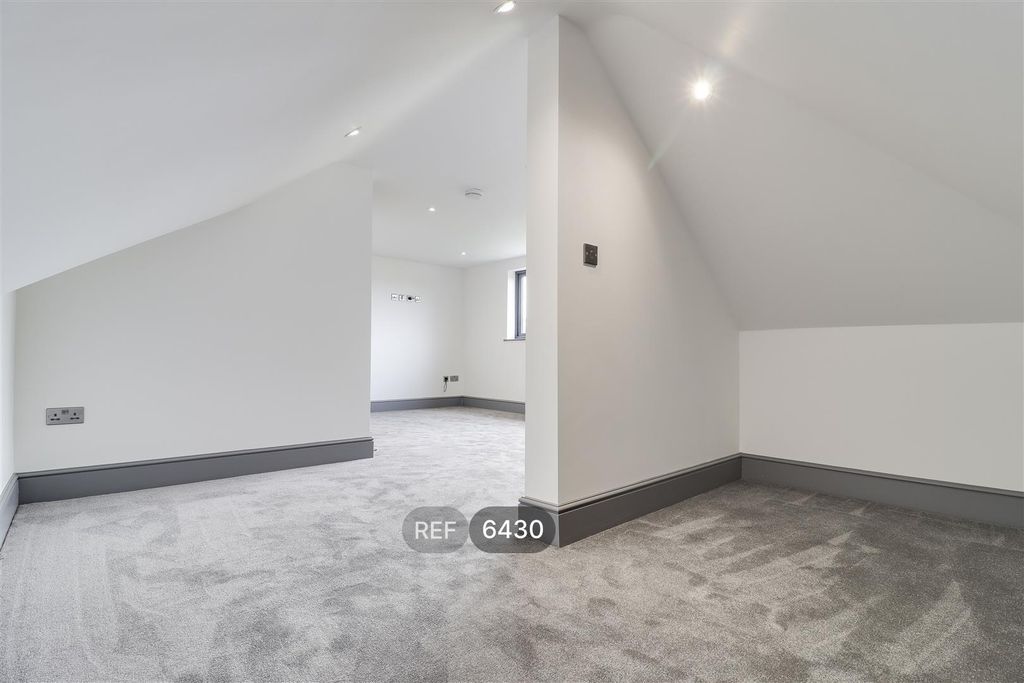 Additional image 29 of 5 bed detached house to rentWollaton Vale, Wollaton, Nottingham NG8