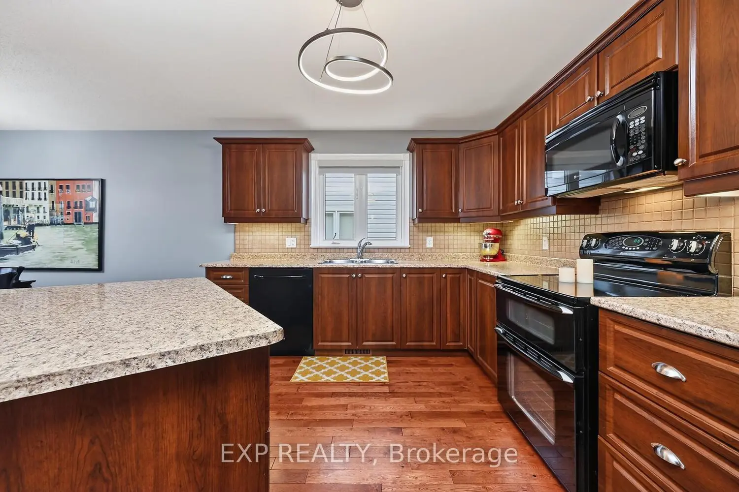 Additional image 6 of 147 Raina Way