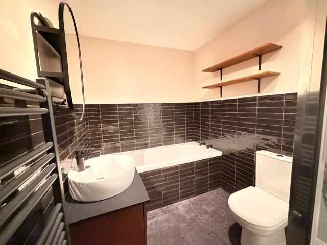 Additional image 9 of 2 bed flat to rentCow Vennel, Perth PH2