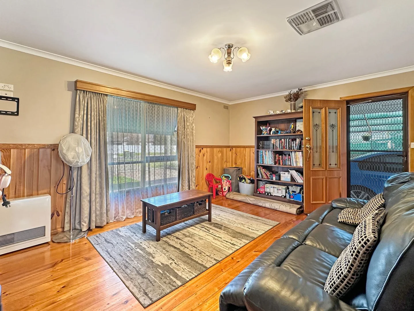 Additional image 6 of 35 Powlett Street, Carisbrook VIC 3464