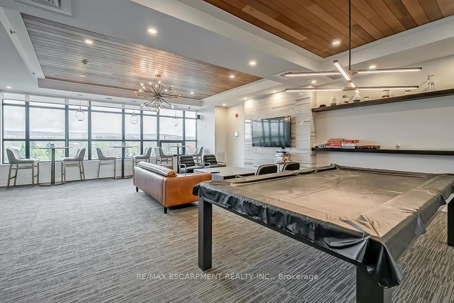 Additional image 16 of 320 Plains Road 502