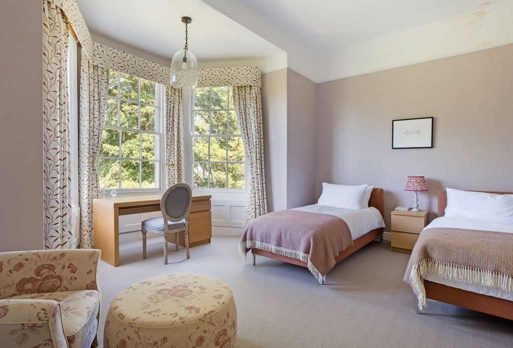 Additional image 29 of 6 bed detached house to rentCirencester, Gloucestershire GL7
