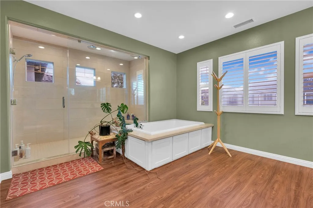 Additional image 98 of 220 Barnes Road, Tustin, CA 92782