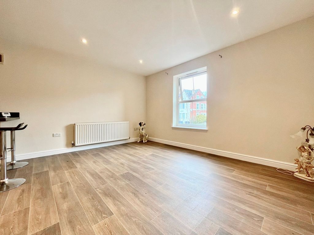 Additional image 11 of 2 bed flat to rentChepstow Road, Newport NP19