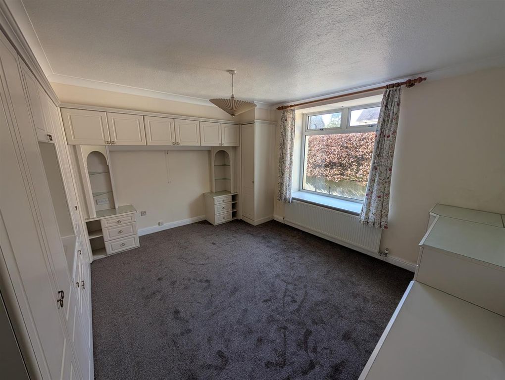 Additional image 8 of 5 bed terraced house to rentNorth Street, Haverfordwest SA61
