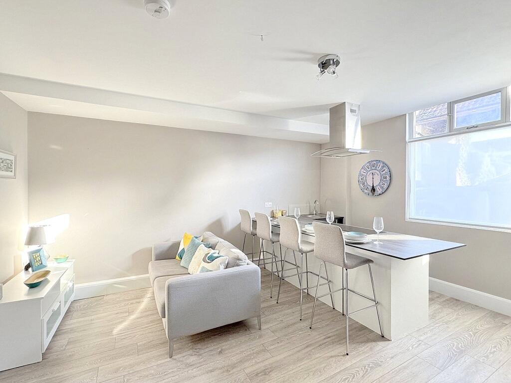 Additional image 2 of Church St, Wincanton, BA9