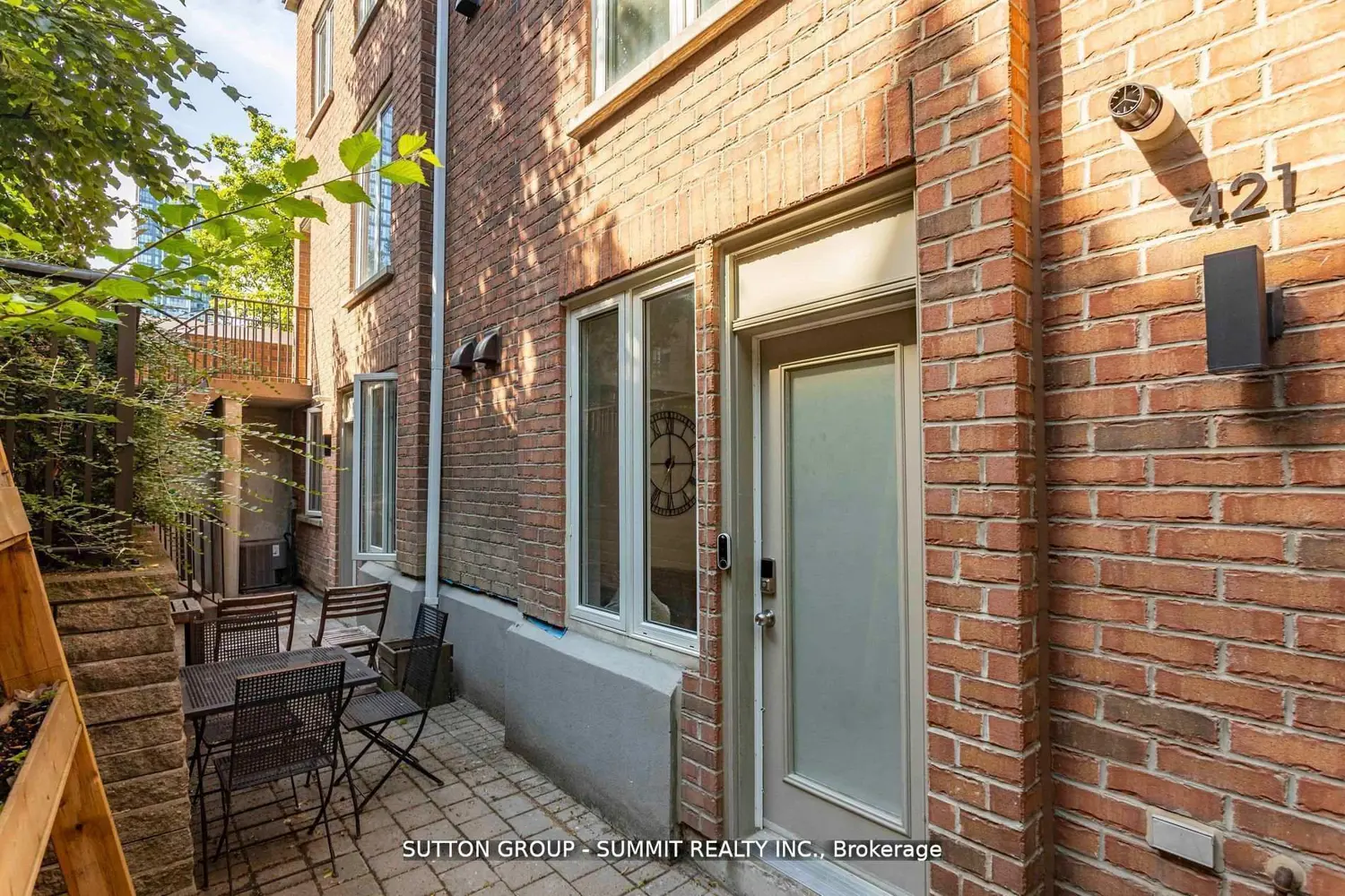 Additional image 12 of 12 Douro Street 421