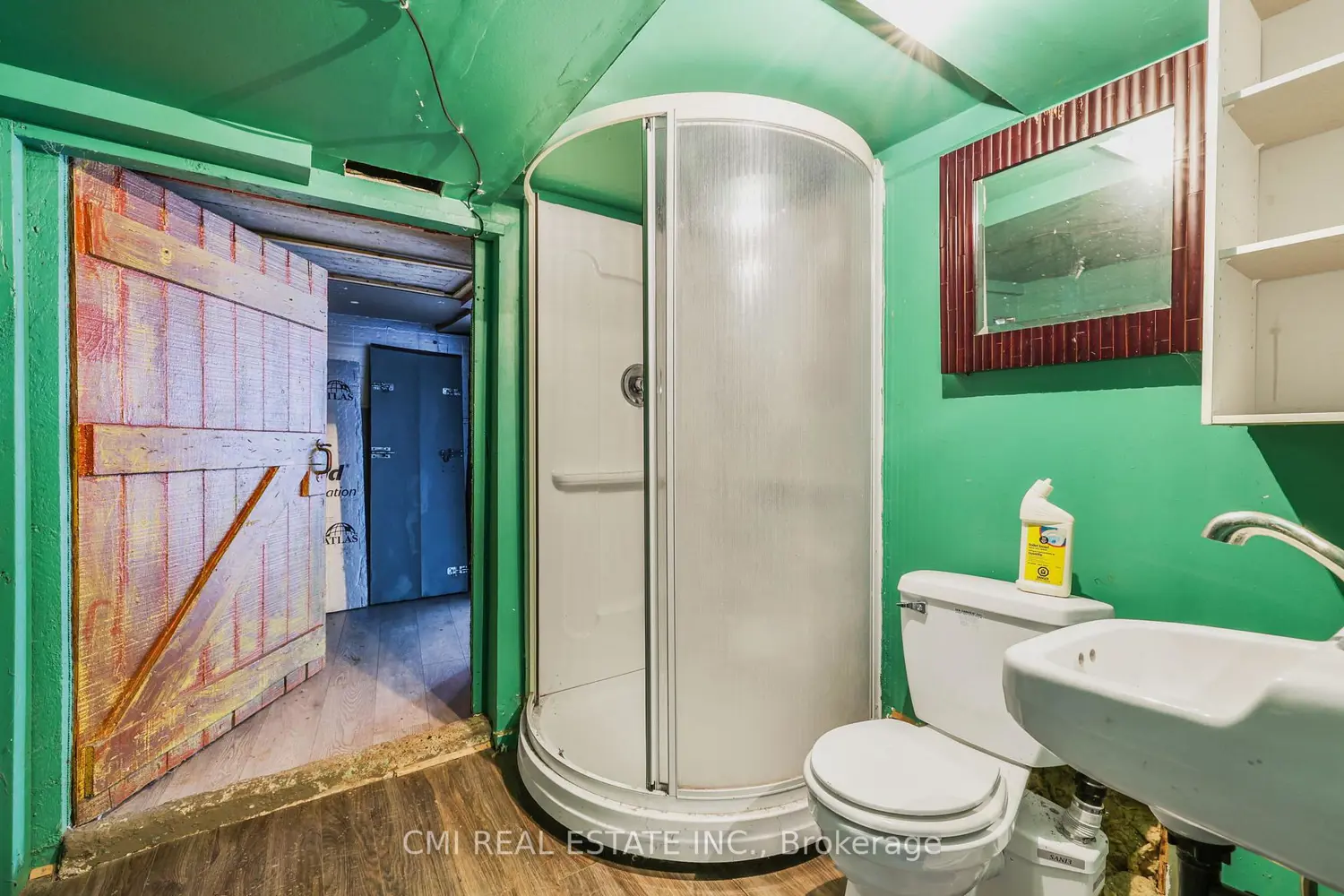 Additional image 15 of 436 Old Mill Road