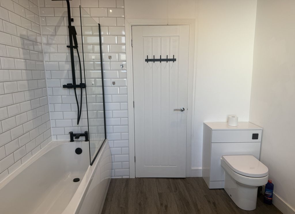 Additional image 9 of 1 bed flat to rentBridge Street, Newport NP20