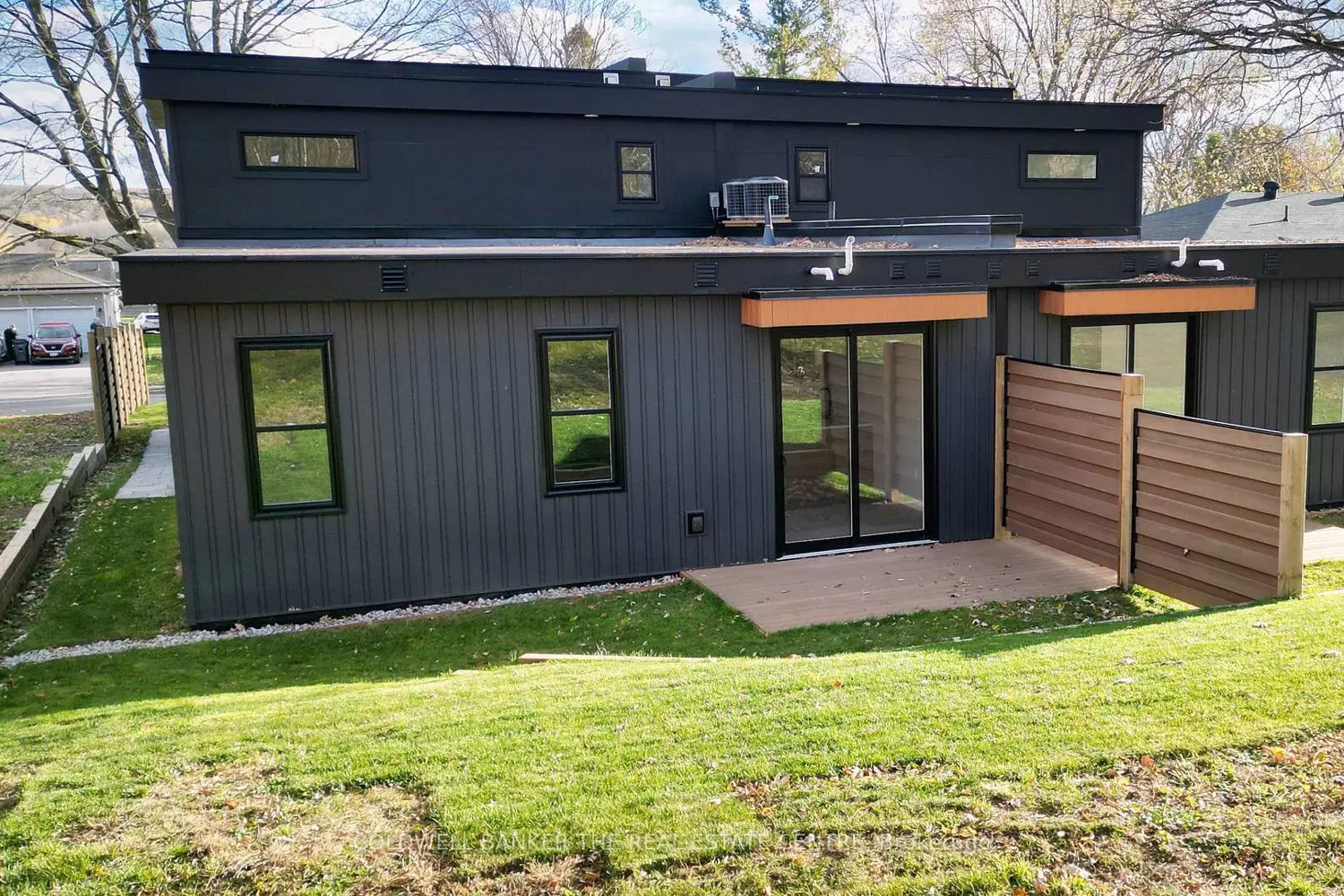 Additional image 9 of 62 Gray Street