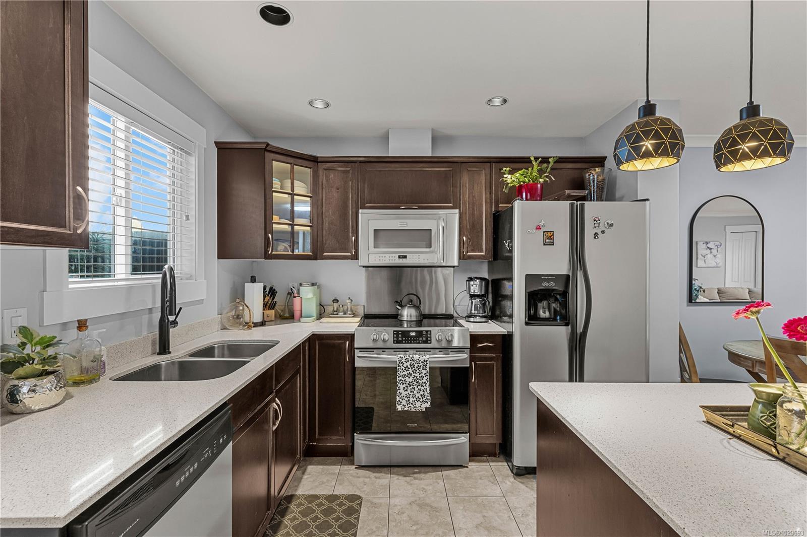 Additional image 3 of 6-581 Dogwood Street, Campbell River, BC, V9W 2Y4