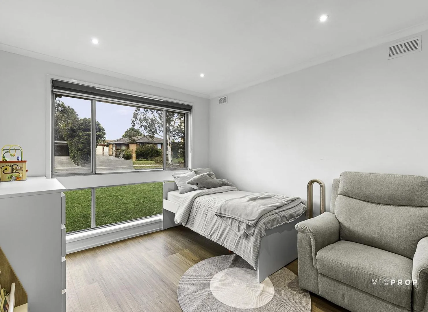 Additional image 10 of 32 Buckmaster Drive, Mill Park VIC 3082