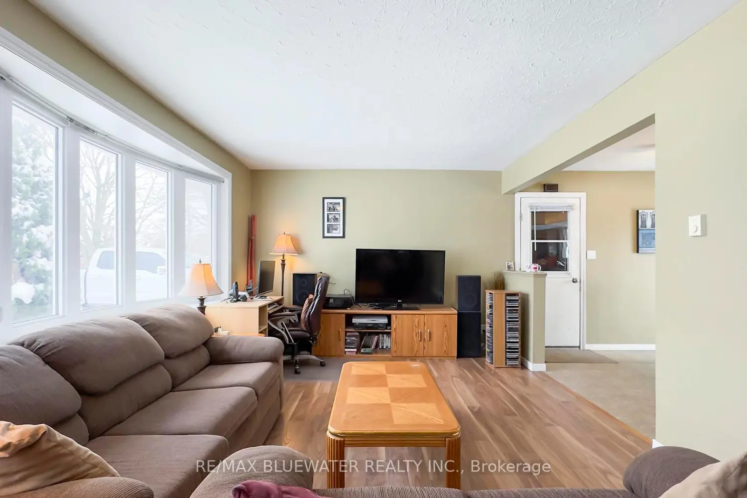 Additional image 3 of 40204 Huron Street