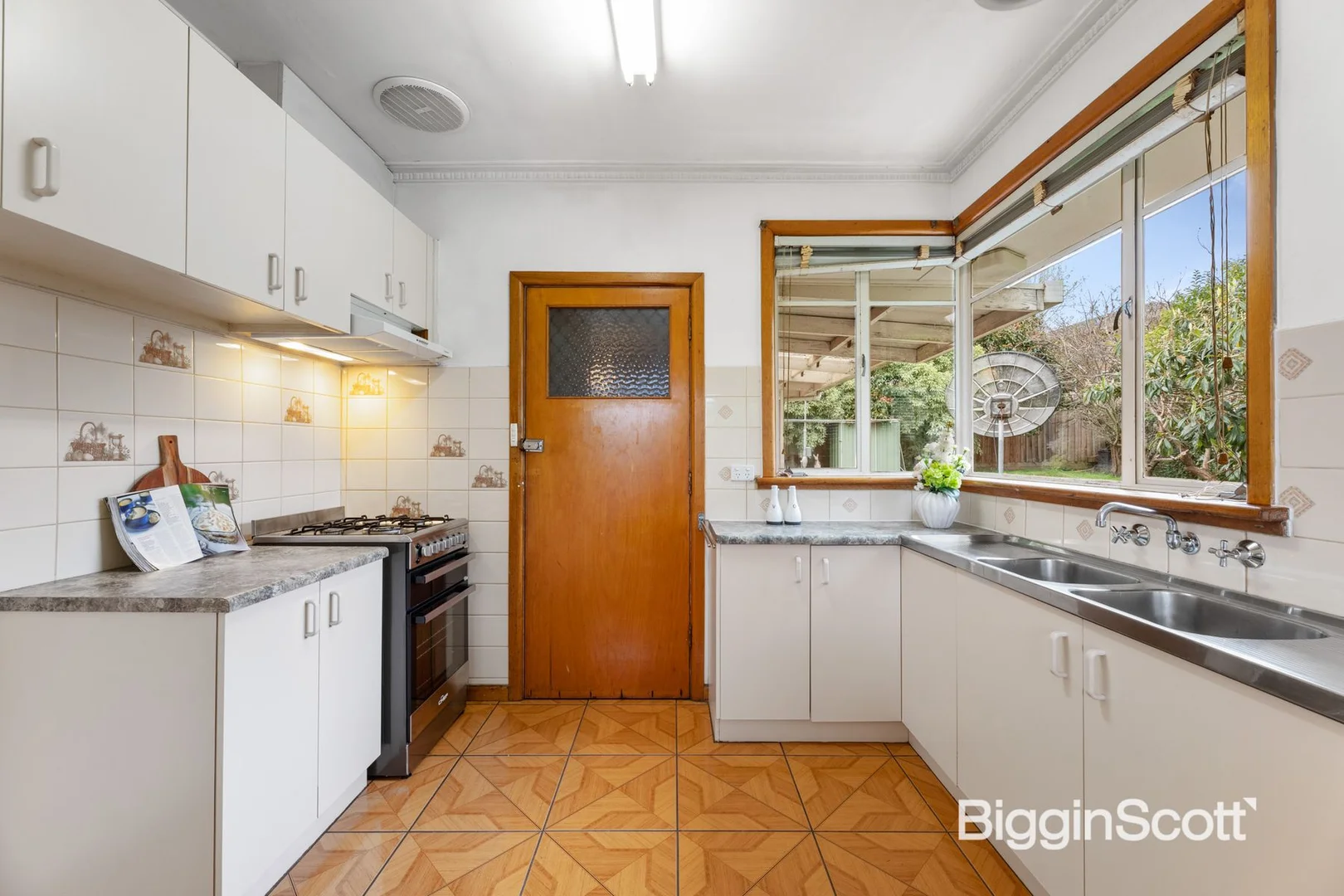 Additional image 4 of 3 Citrus Court, Doncaster VIC 3108