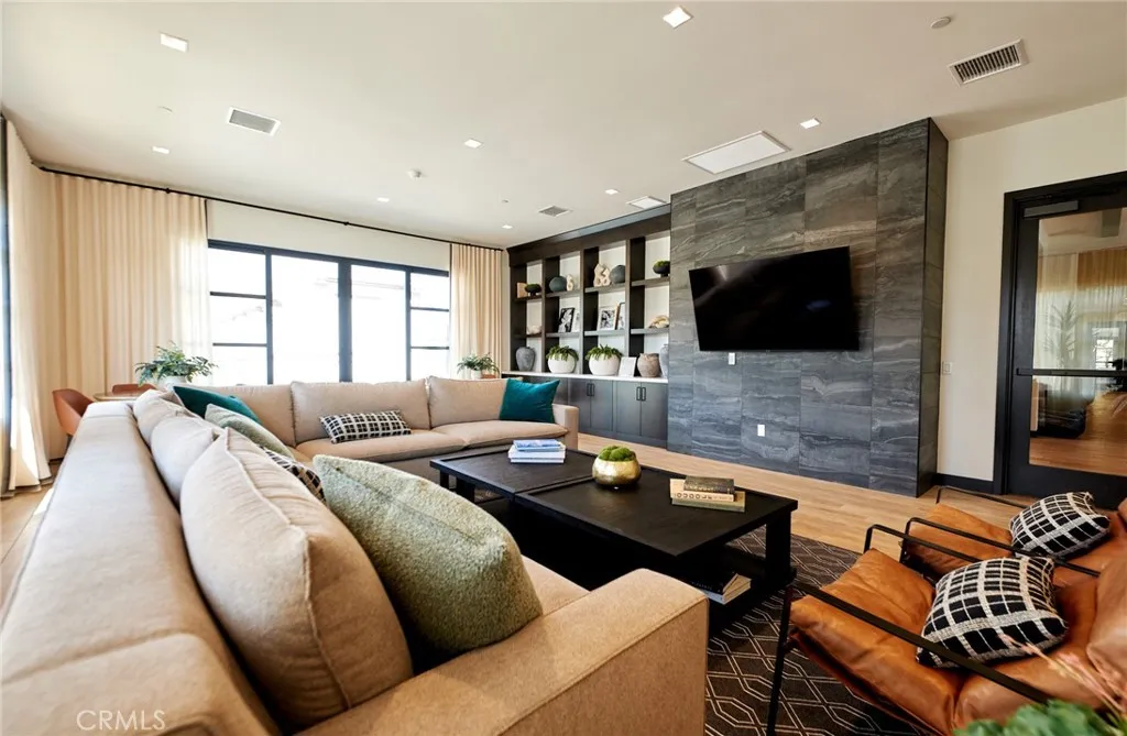 Additional image 98 of 16554 Stone Pine Lane, Fontana, CA 92336